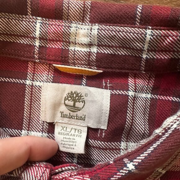 Timberland Casual Button Down Mens XL Red Maroon Plaid Rugged Flannel Shirt - Picture 2 of 5